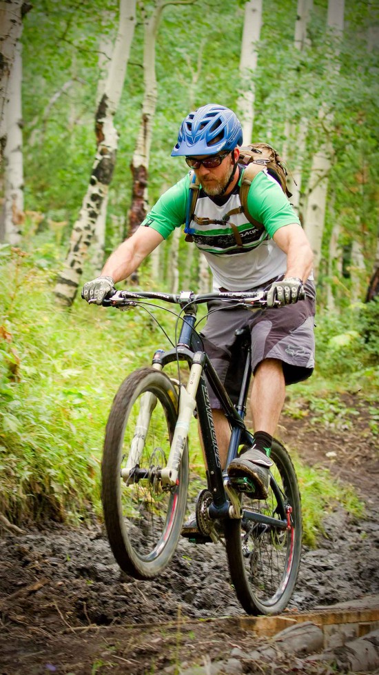 activity-mountain-biking-wheelie