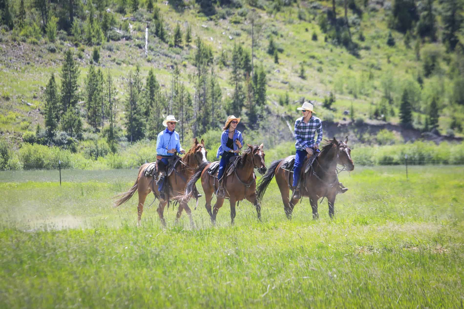 dude ranch horseback riding