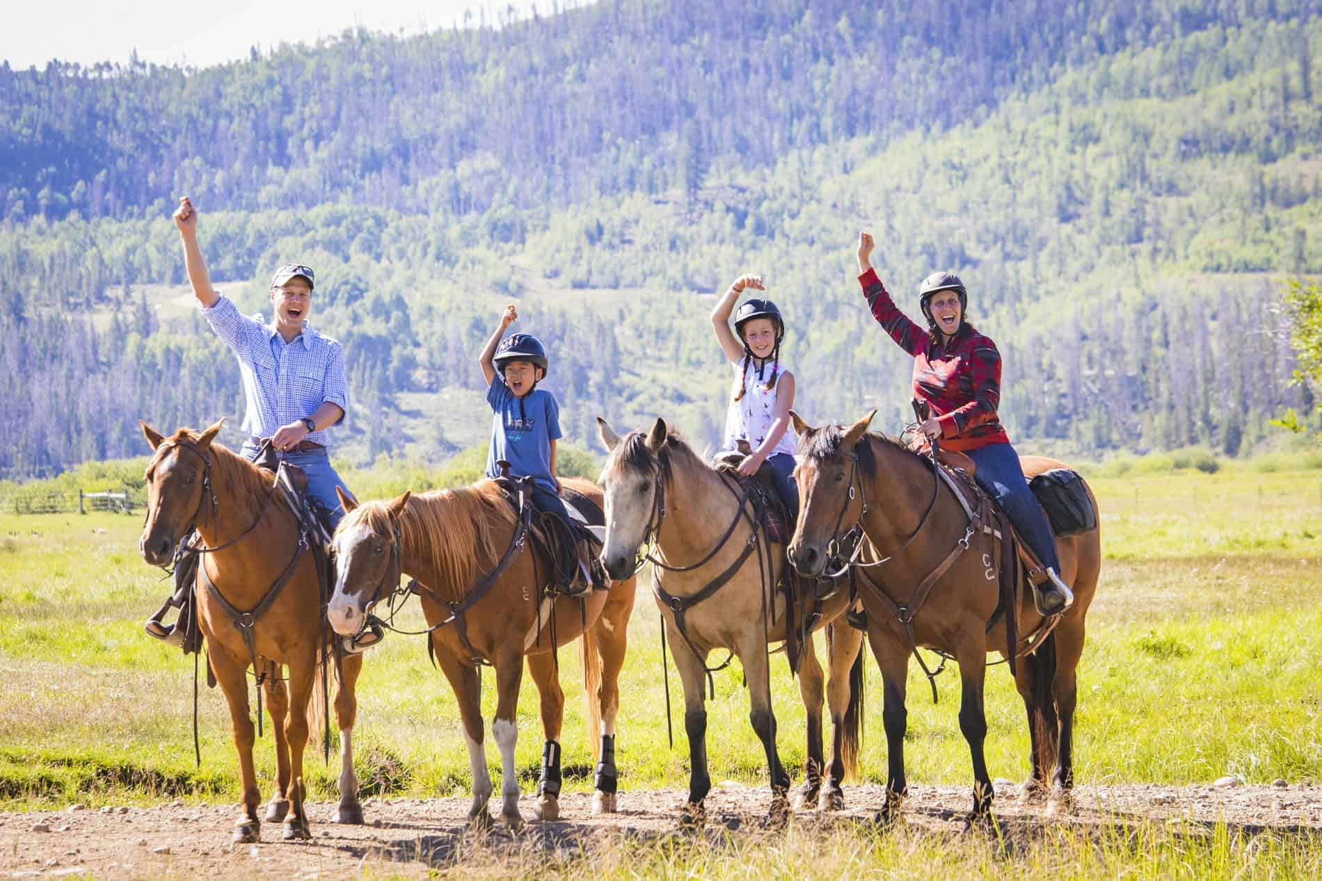 reasons to go on a dude ranch vacation