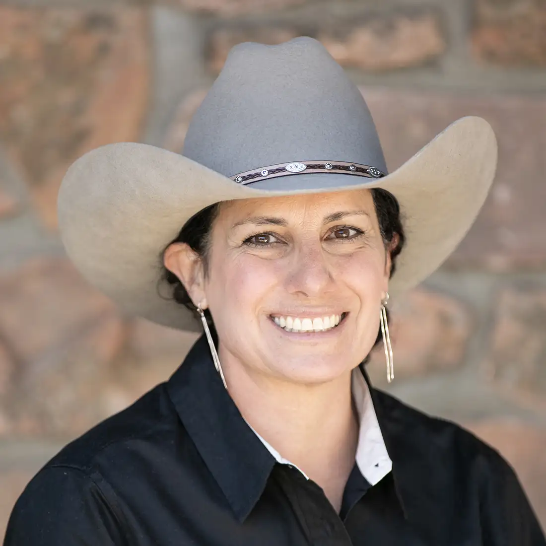Beth Nahom – Restaurant Manager