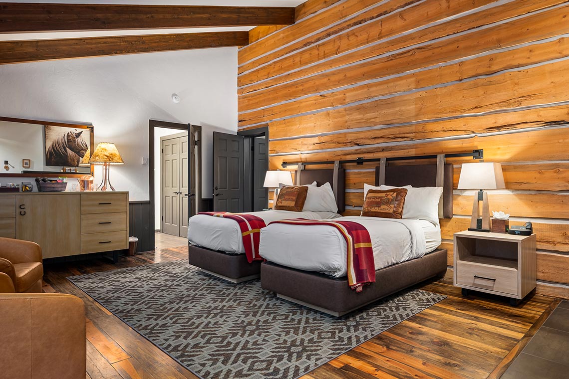 Roundup B2, shown with the adjoining door to A2 open