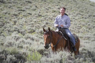 Our all inclusive dude ranch takes you off the beaten trail on horseback. Ditch the car horns and find a new way to get around.