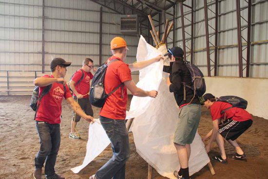 teepee-building