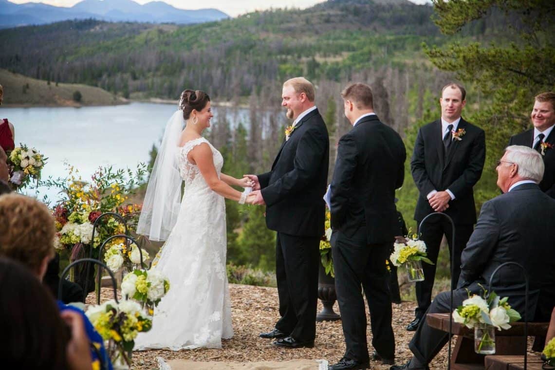 wedding couple saying vows