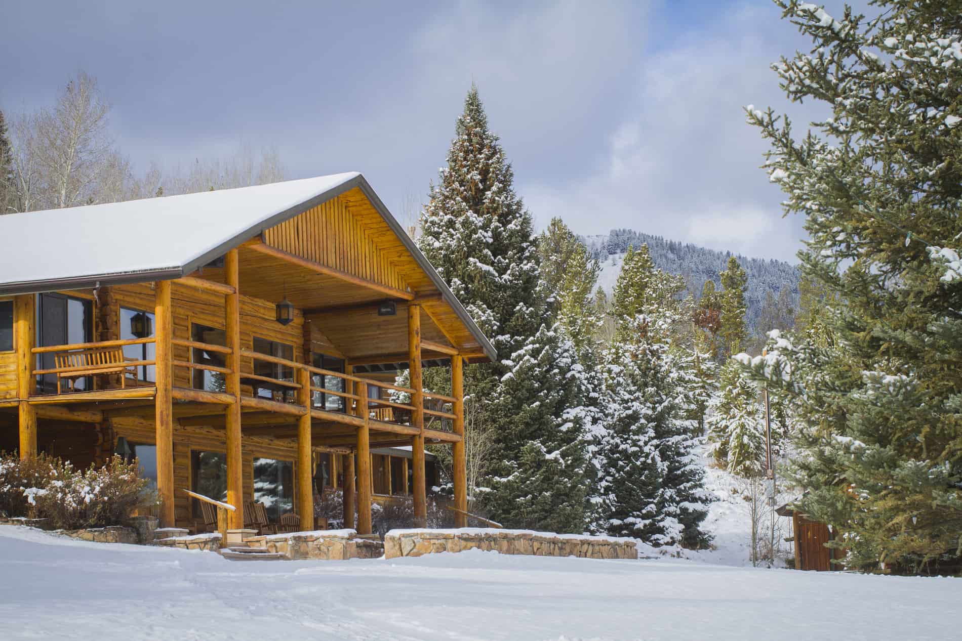 Have a WOW Winter Wedding on a Ranch
